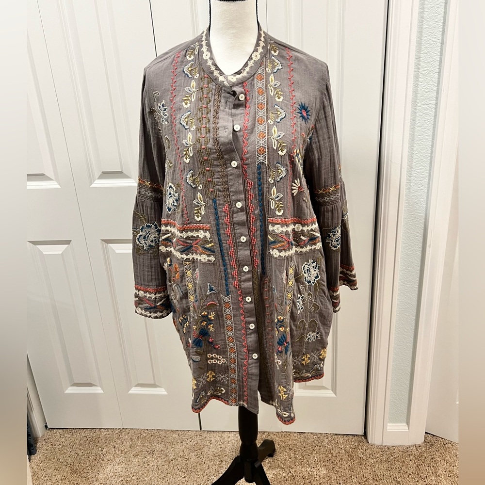 Tolani collection embroidered tunic